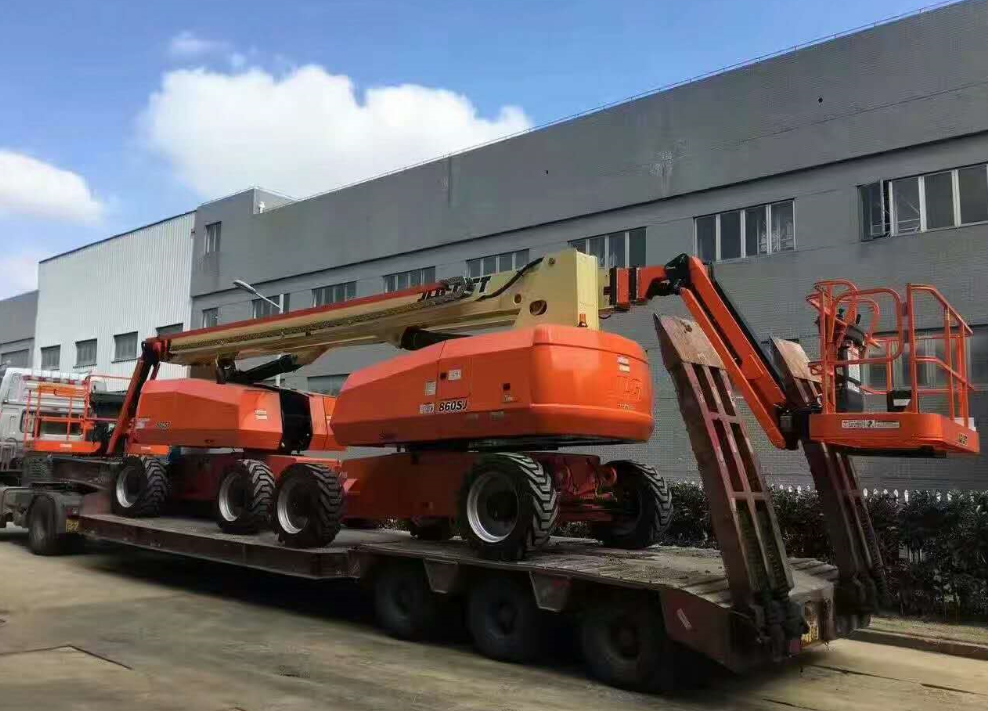 直臂式高空作業(yè)車 直臂式高空作業(yè)車