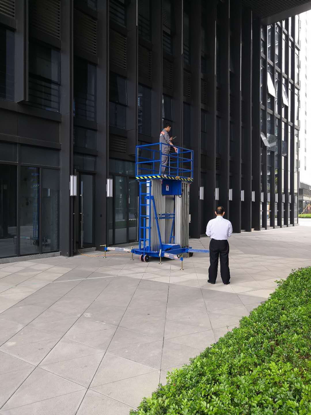 移動式升降機(jī)