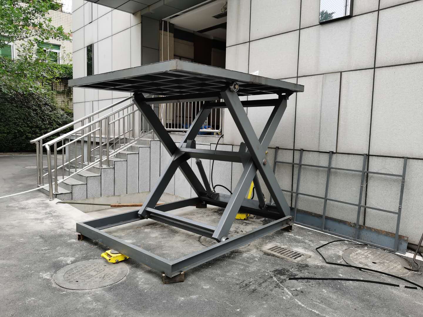 剪叉式升降平臺 剪叉式升降平臺